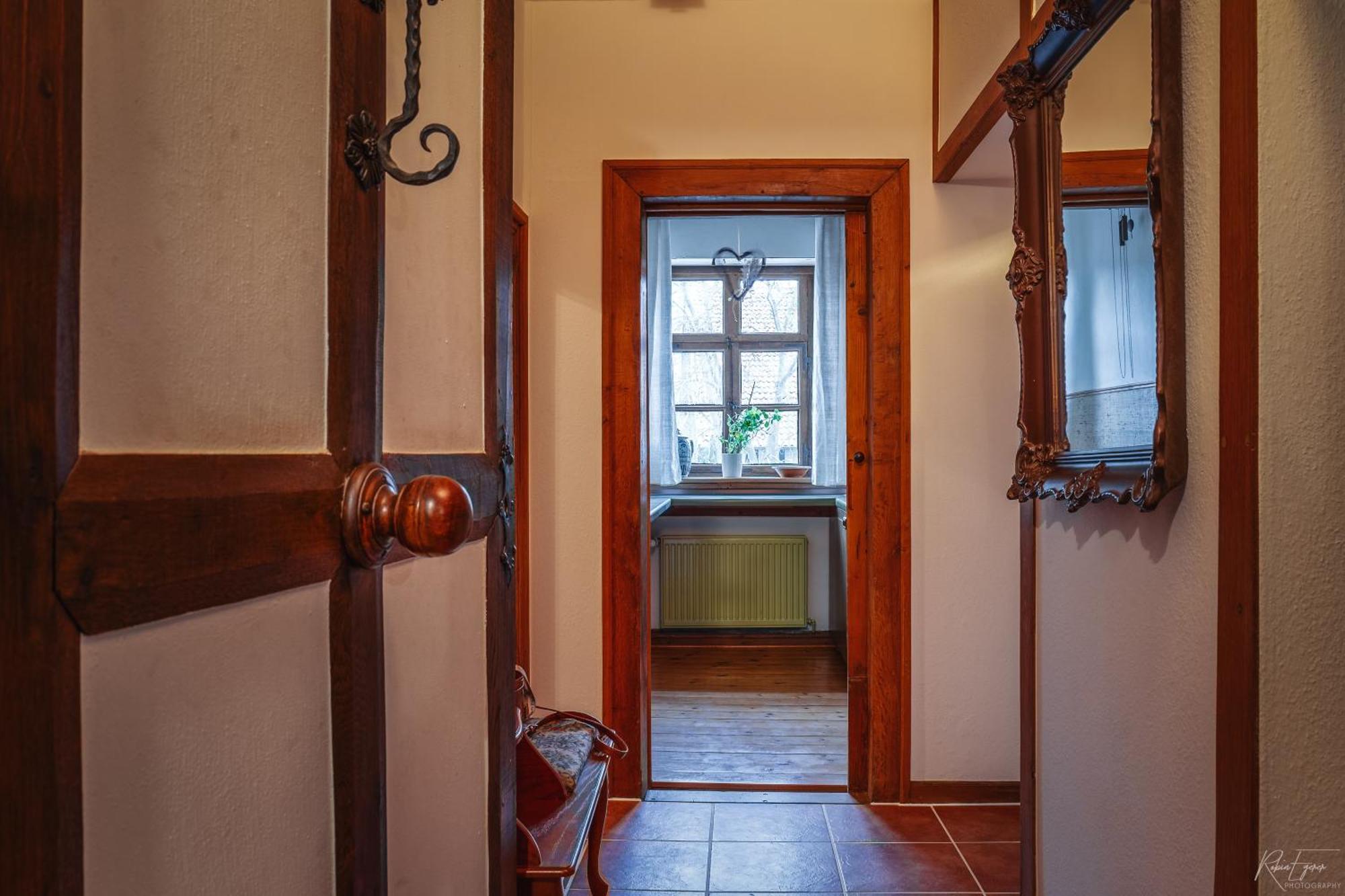 Graf Heinrich Apartment *